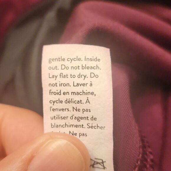 Spanx Women's Burgundy Velvet Velour Leggings Size L - Picture 9 of 10